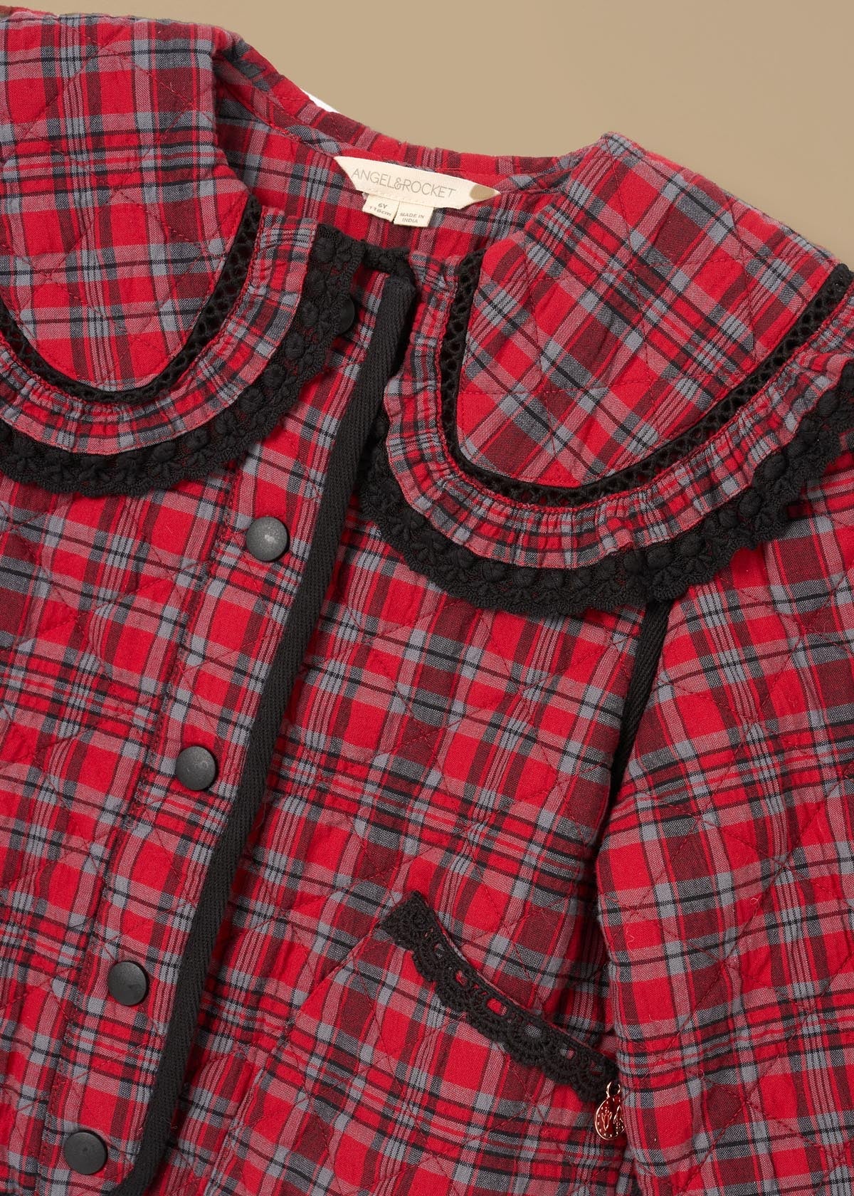 online girl red check collar jacket