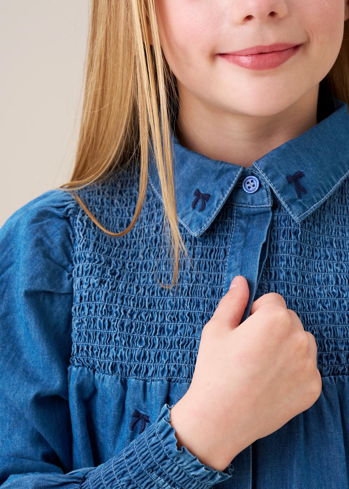 embroidered denim shirt fo girls 