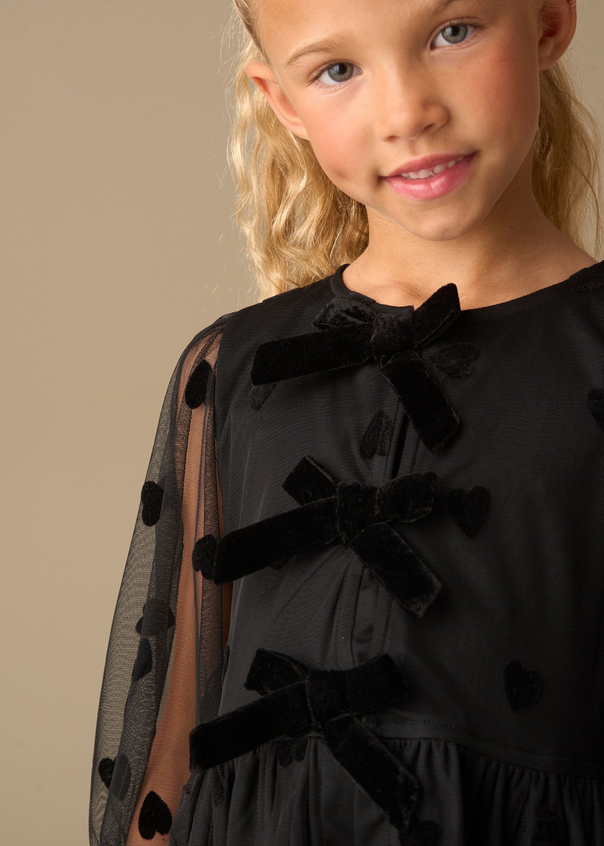 cropped girl flock heart mesh top