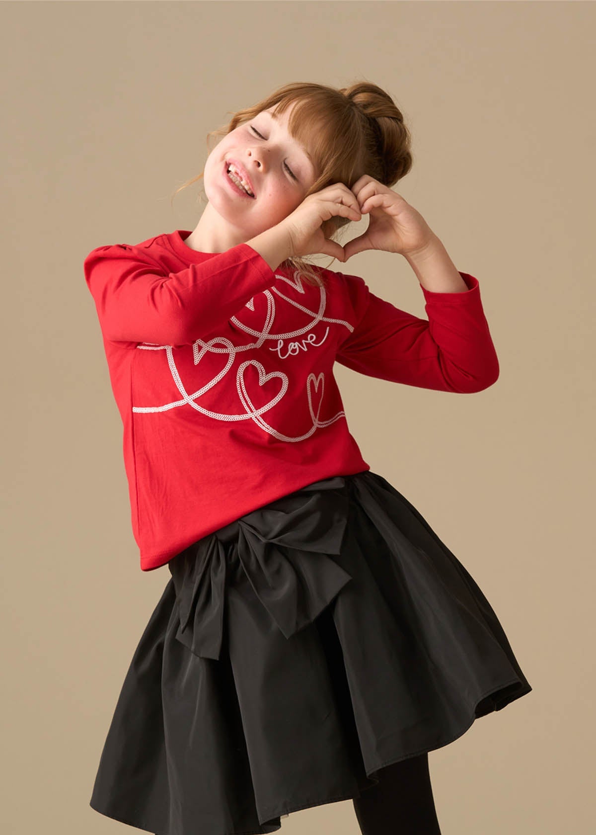 round neck girl sequin heart long sleeve top red