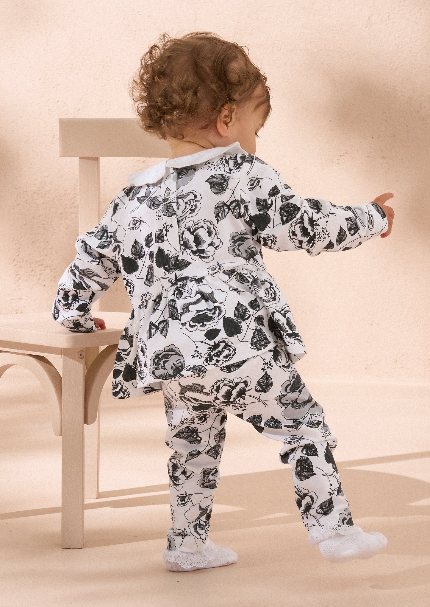 Piper White Floral Body & Legging Set